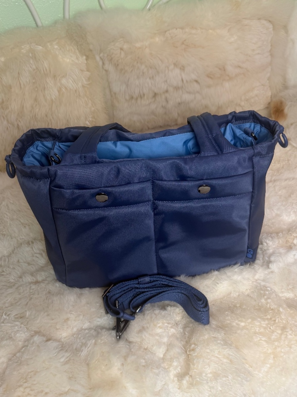 Hobo all in one tote + tag along clip on - Picture 5 of 8